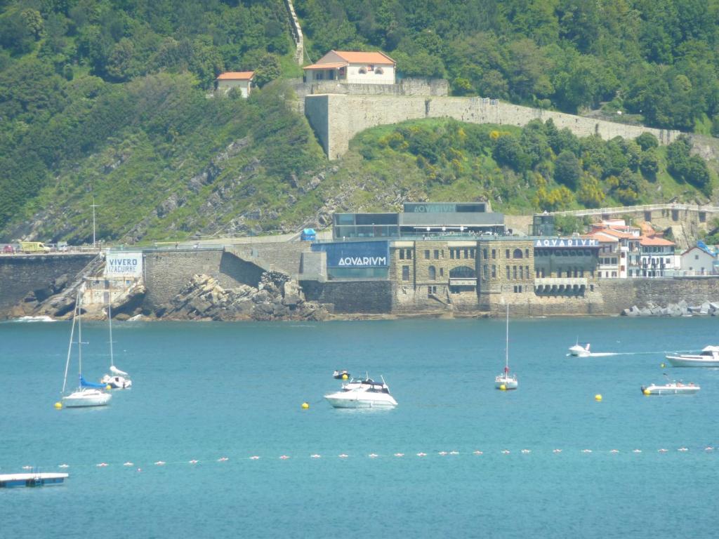 Hotel Ezeiza San Sebastián Zewnętrze zdjęcie